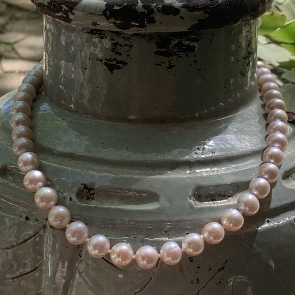Pearl Necklace 18 Inch Light Pink Freshwater Handknotted Pearls 14K Gold Clasp